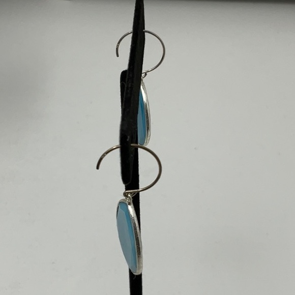 Silver with turquoise stone earrings - Picture 3 of 4